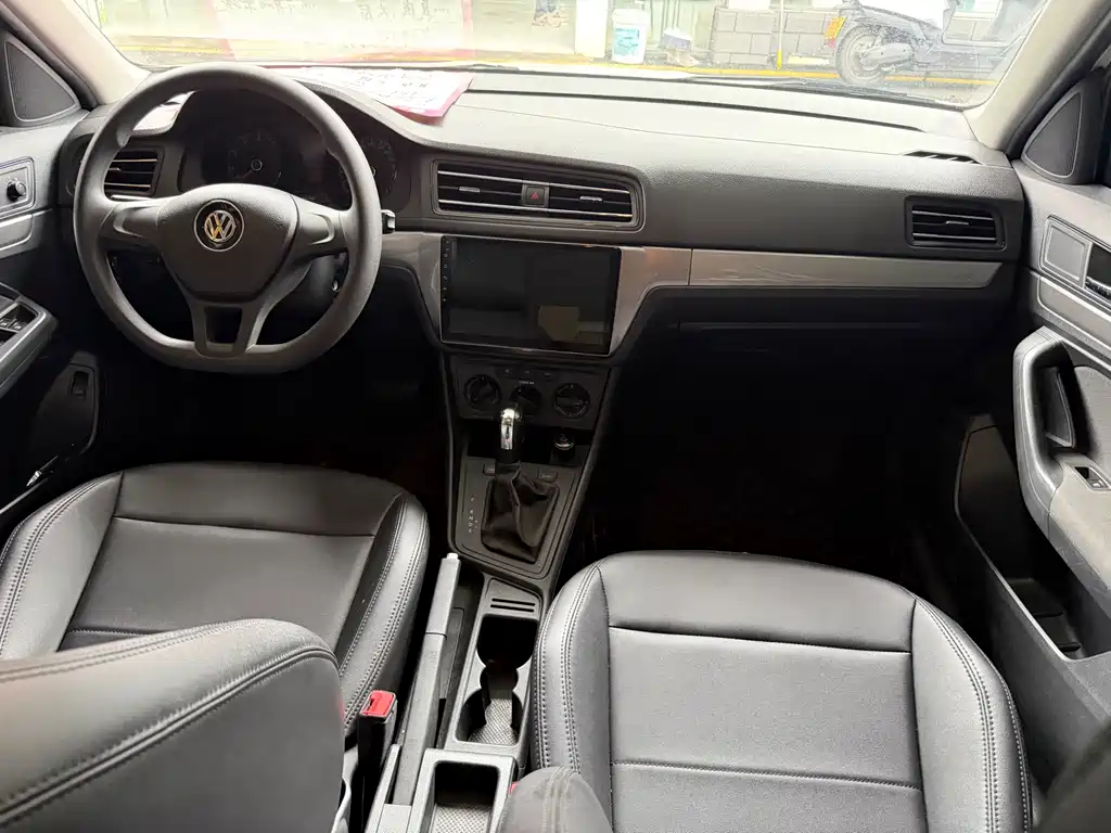 Volkswagen Lavida — миниатюра 7