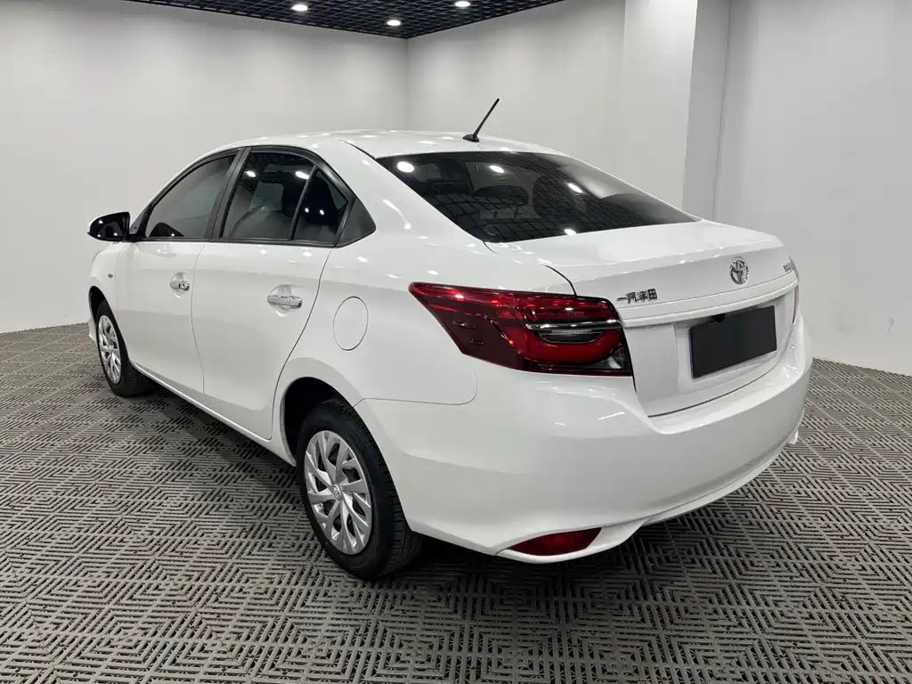 TOYOTA VIOS
