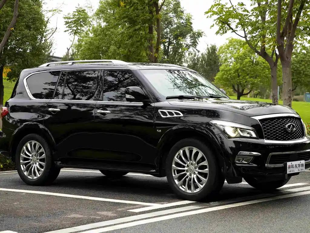 INFINITI QX80
