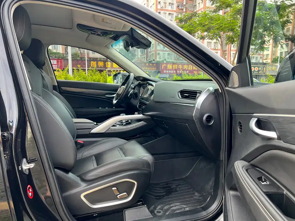 Geely Xingyue — миниатюра 14