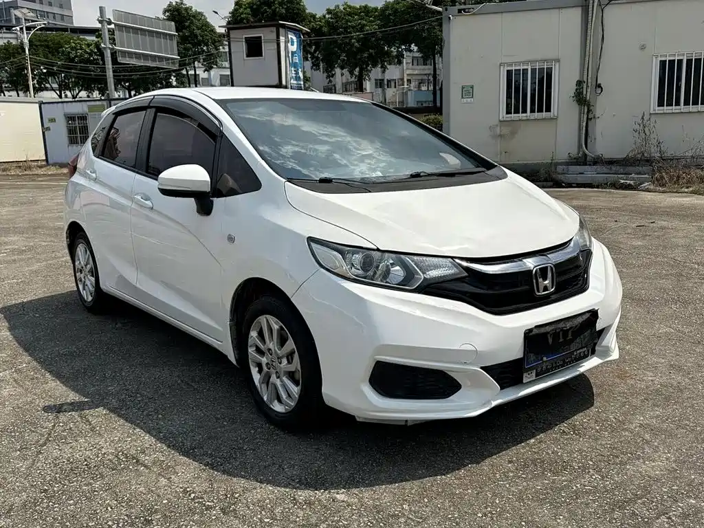 Honda Fit — миниатюра 3