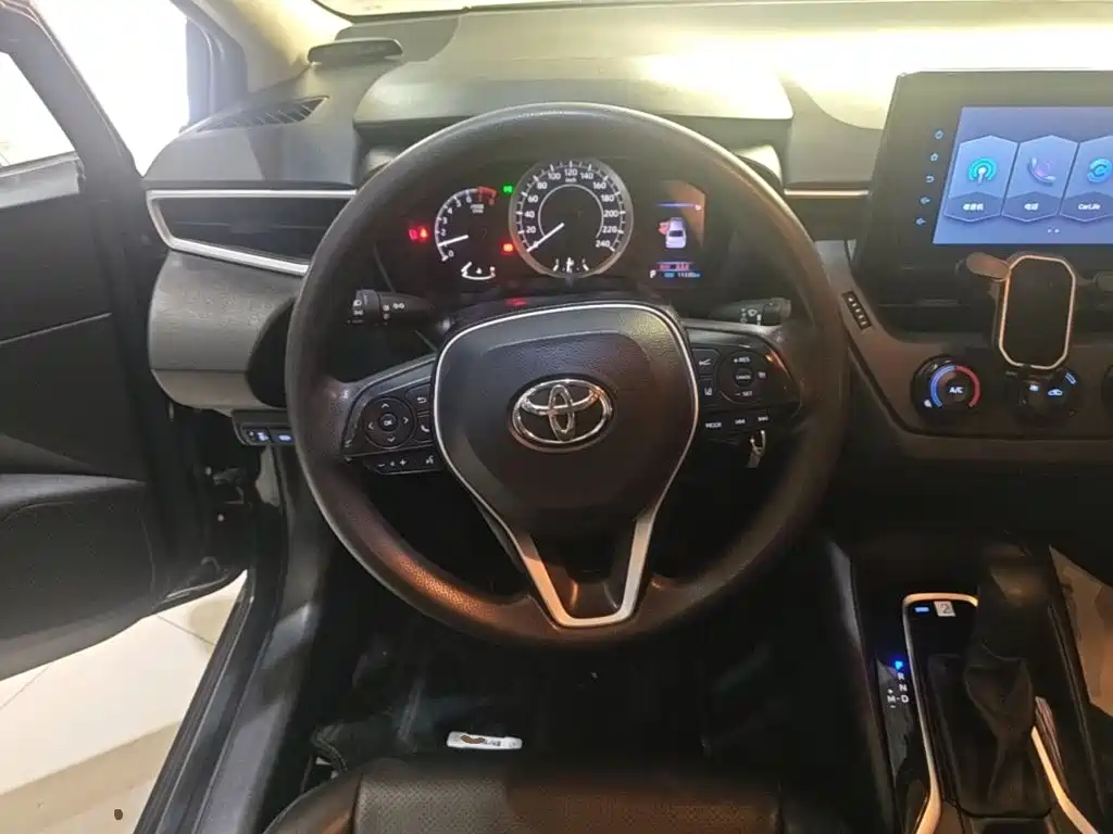 Toyota Corolla — миниатюра 11