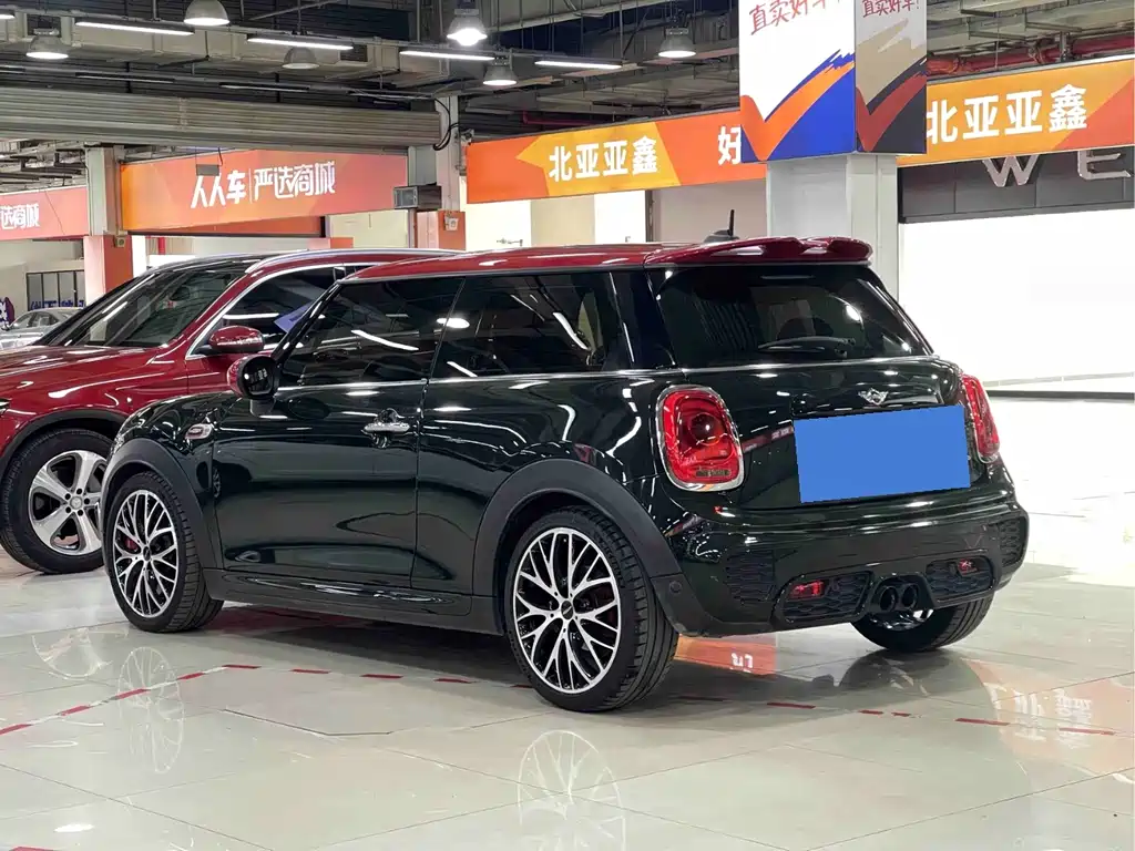 Mini JCW 2015 2.0T JOHN COOPER WORKS