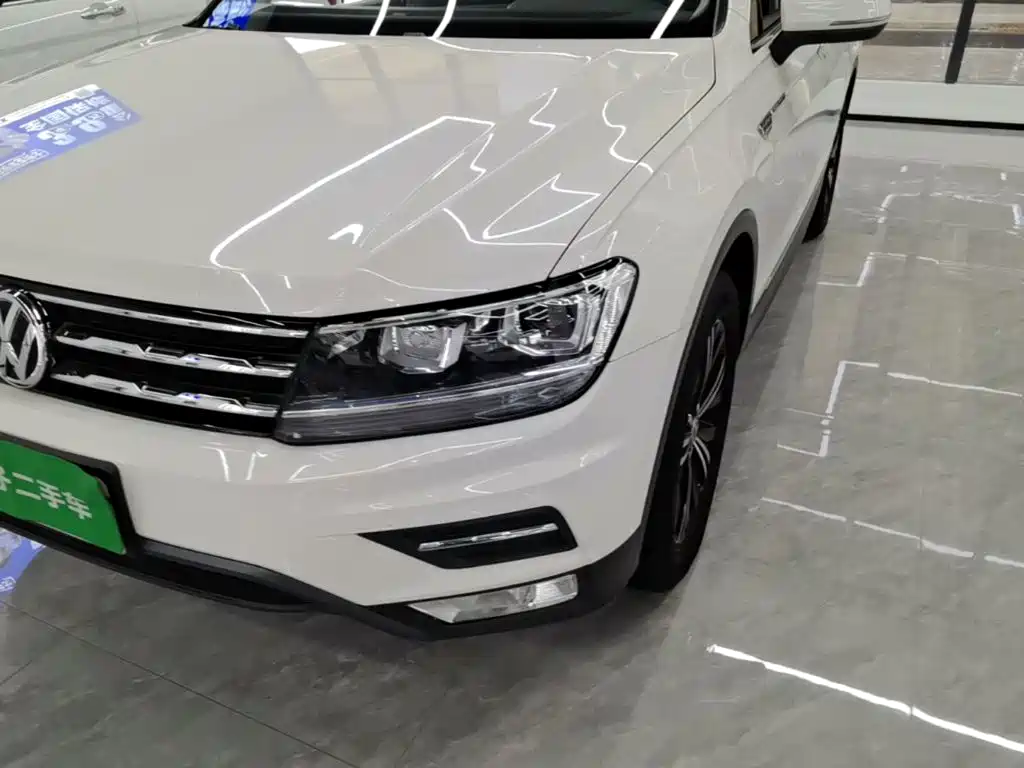 Volkswagen Tiguan L — миниатюра 24