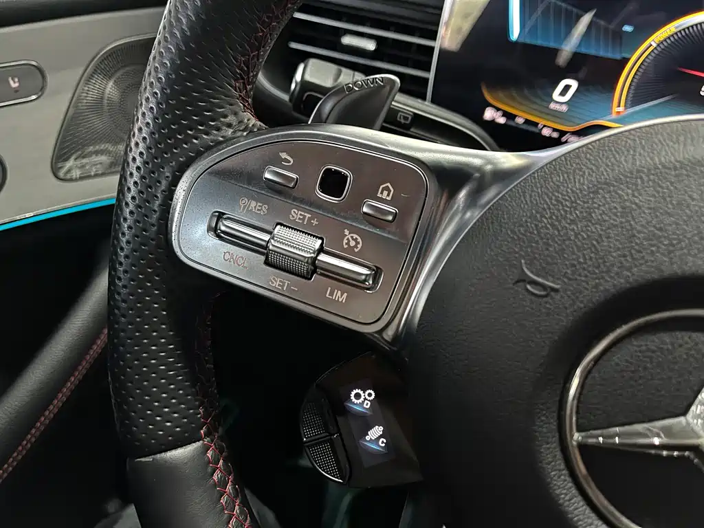 Mercedes-Benz GLE AMG — миниатюра 22