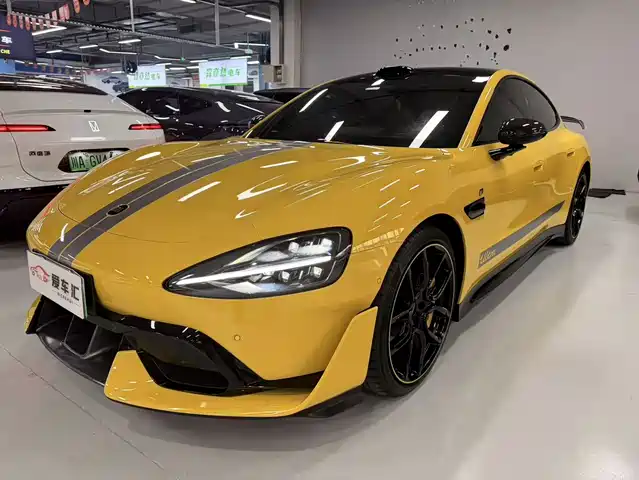 XIAOMI CAR XIAOMI SU7 ULTRA 2025