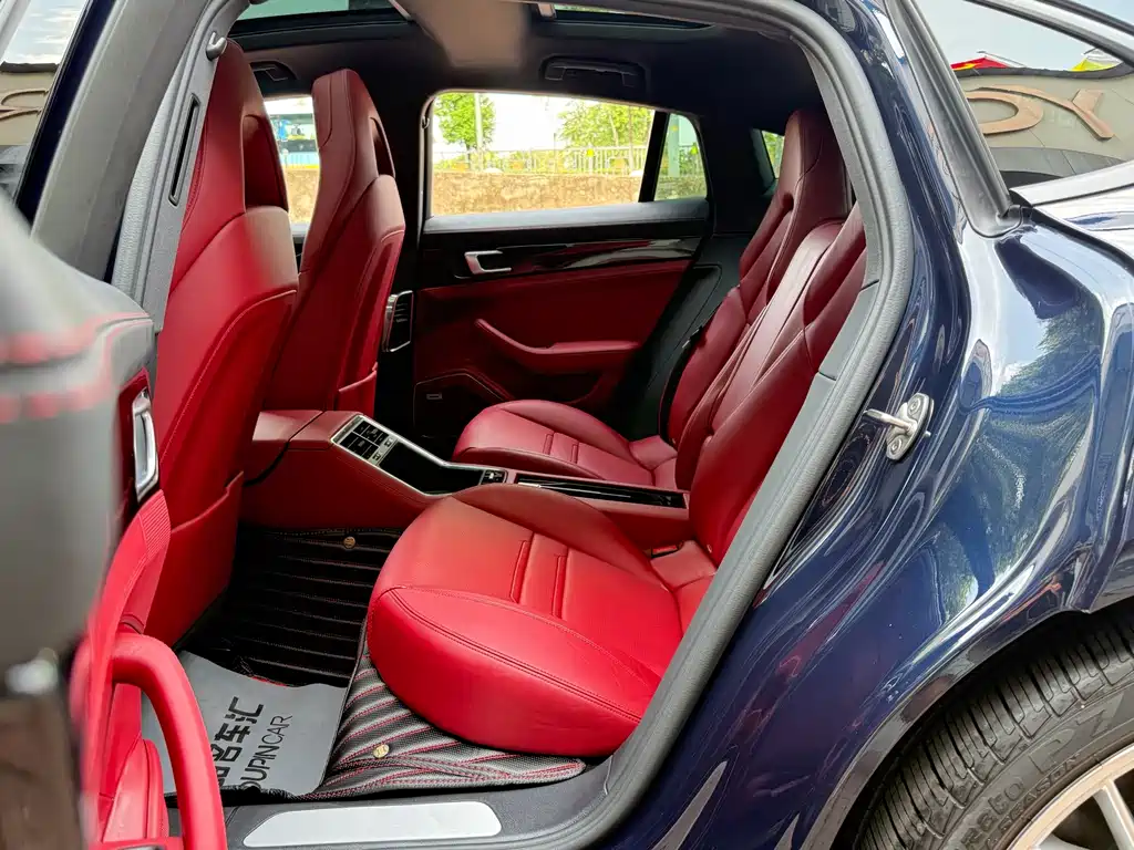 Porsche Panamera — миниатюра 21