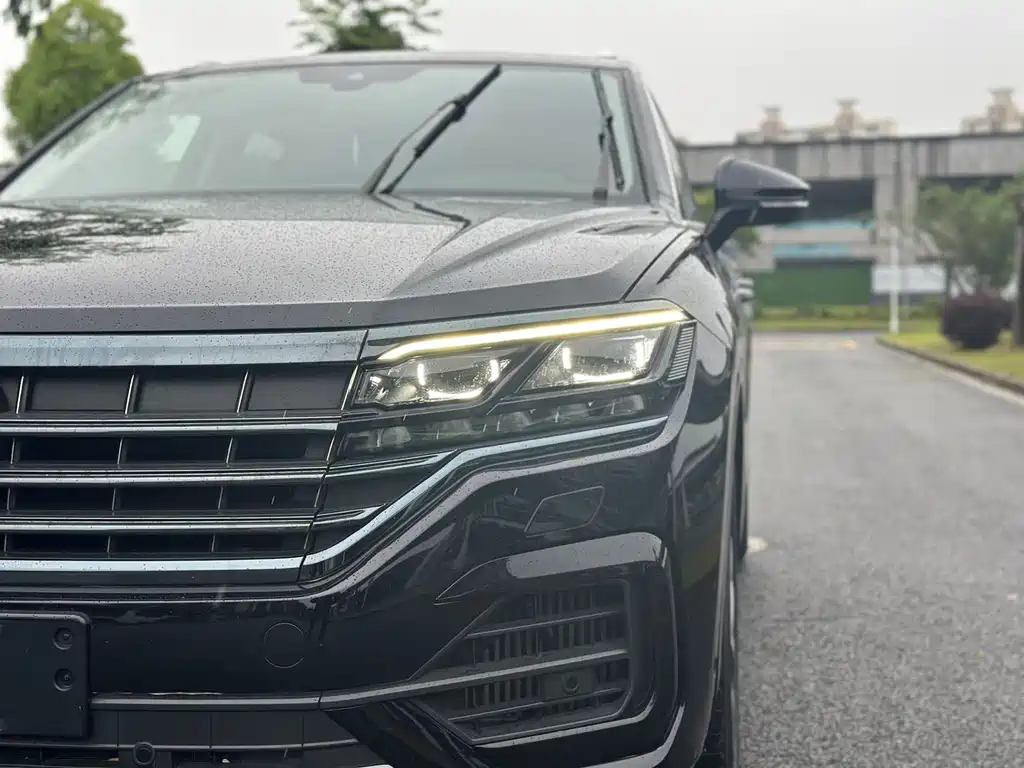 Volkswagen Touareg 2022 3.0TSI Sport