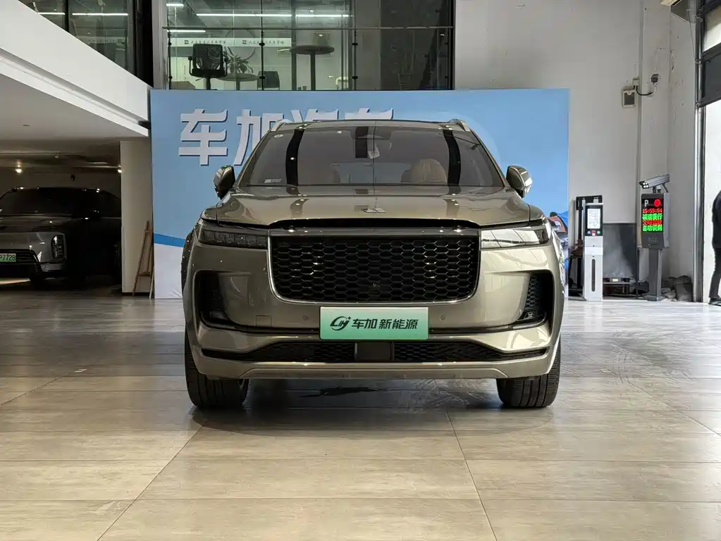 Li Auto Li ONE — миниатюра 2