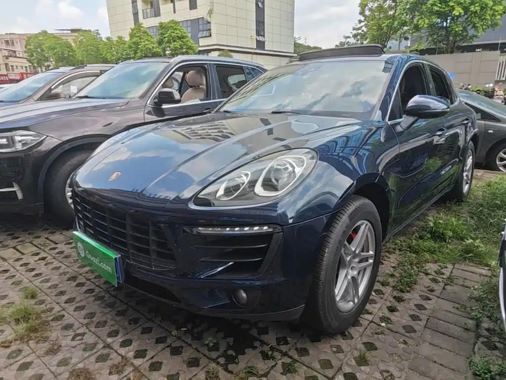 Porsche Macan — миниатюра 2