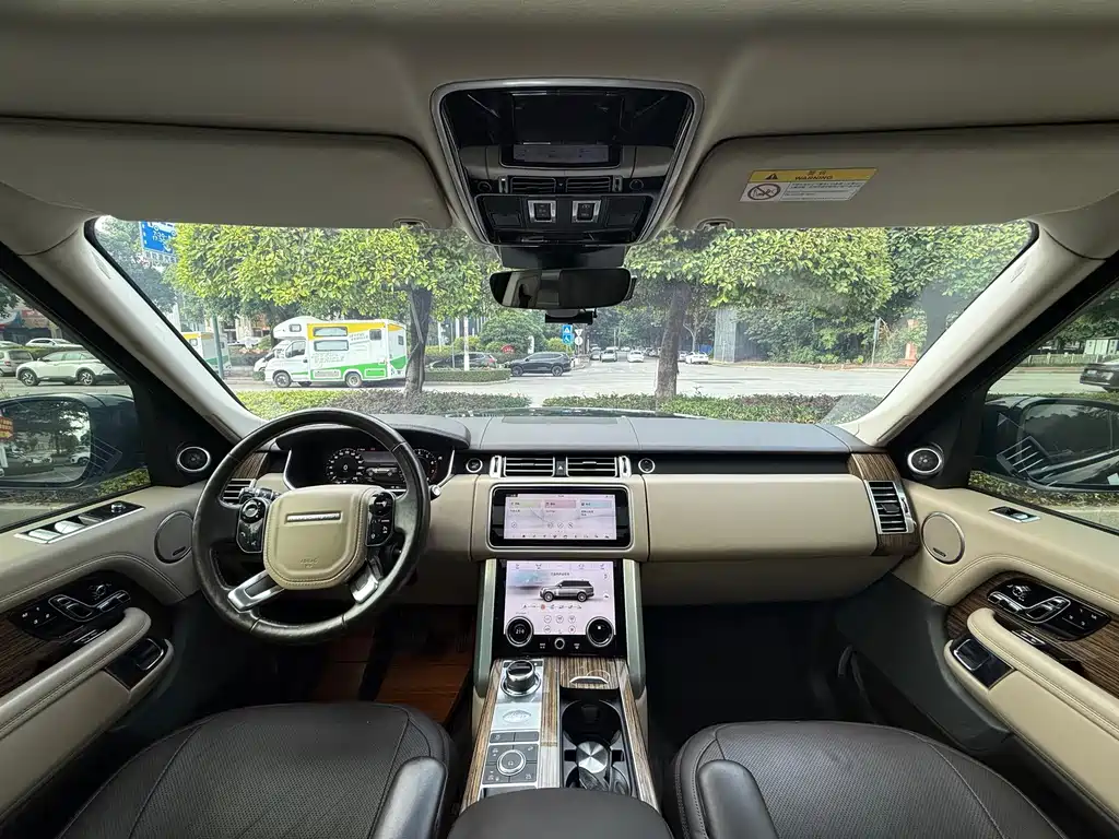 Land Rover Range Rover — миниатюра 20