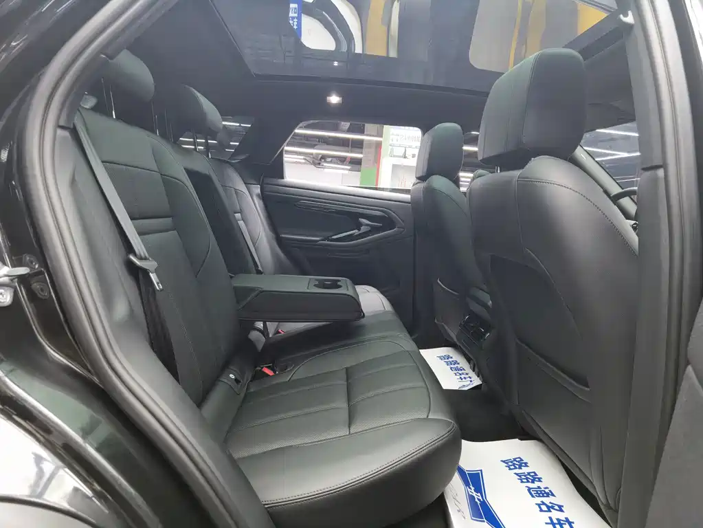 Land Rover Evoque — миниатюра 9
