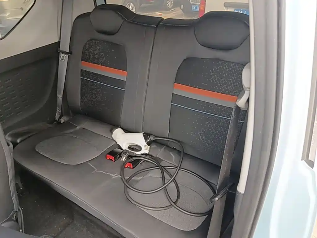 Wuling MINIEV — миниатюра 17