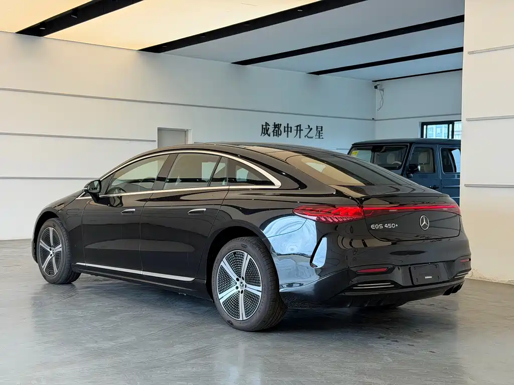 Mercedes-Benz EQS — миниатюра 7