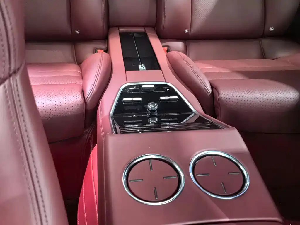Porsche Panamera — миниатюра 11