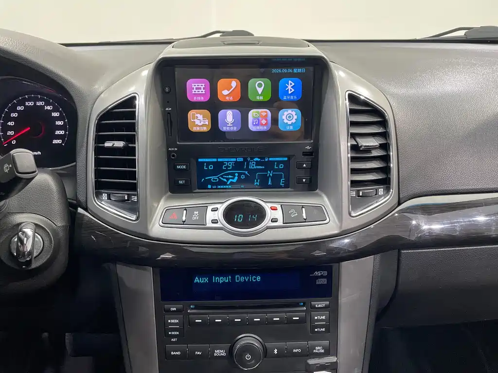 Chevrolet Captiva — миниатюра 11