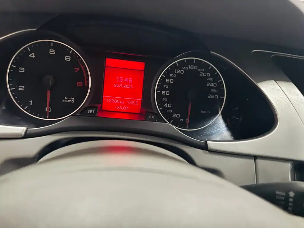 Audi A4L — миниатюра 10