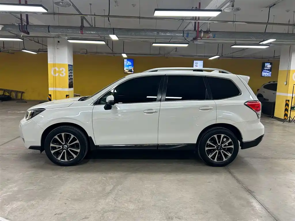 SUBARU FORESTER