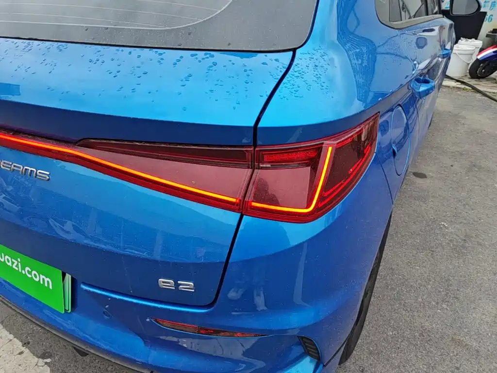 BYD e2 — миниатюра 8