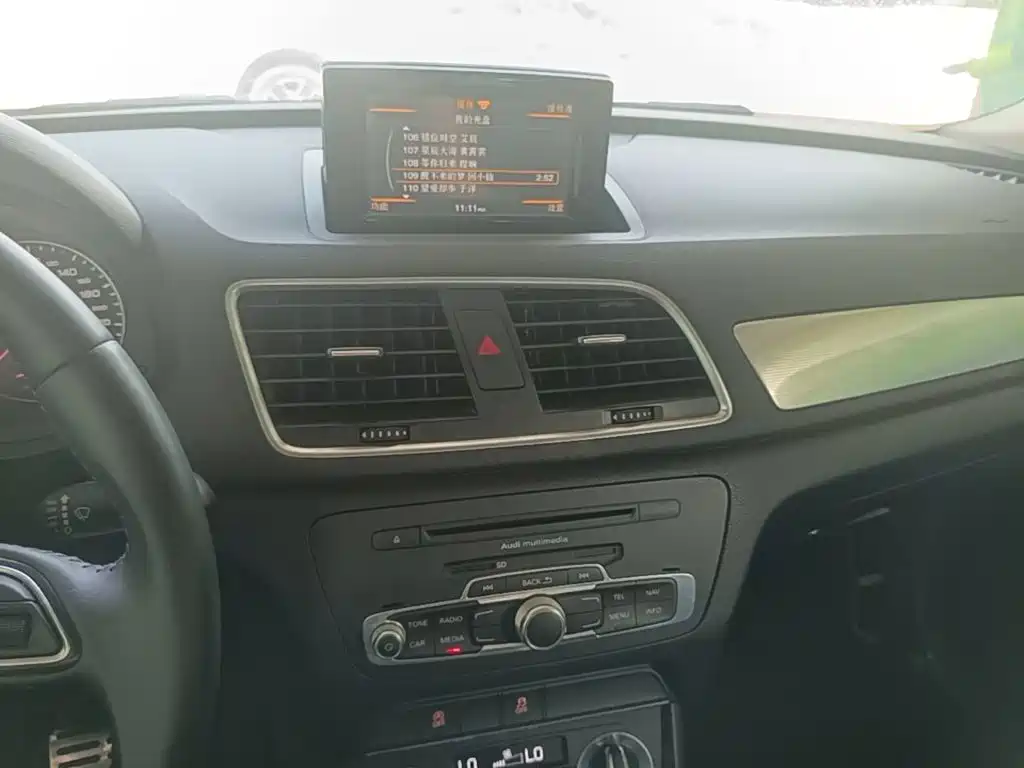 Audi Q3 — миниатюра 13