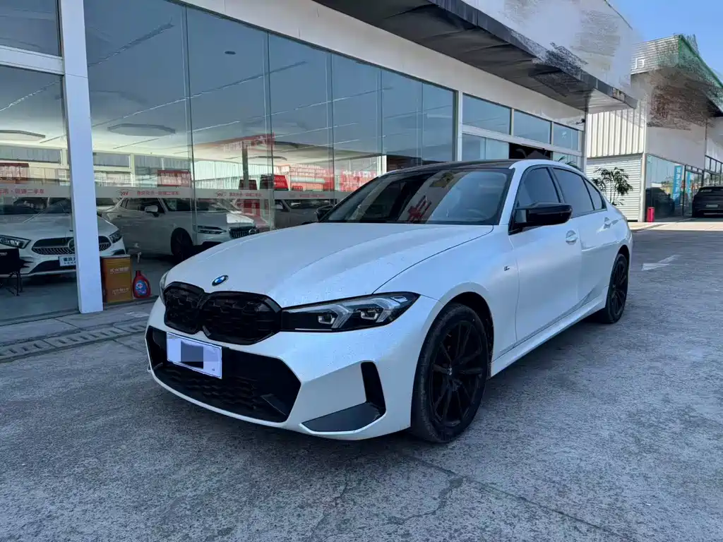BMW 3 Series 2024