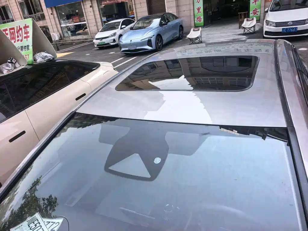 Toyota bZ3 — миниатюра 3