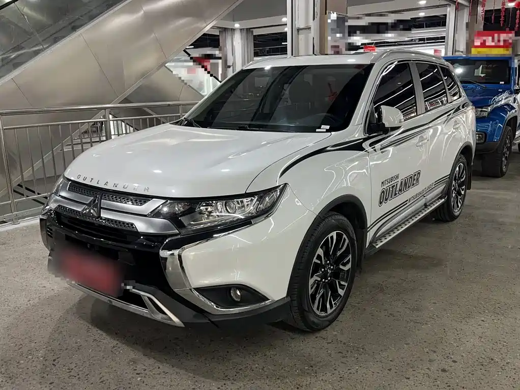 Mitsubishi Outlander 2019 2.0L 2WD Enjoy Edition 5 seats China VI