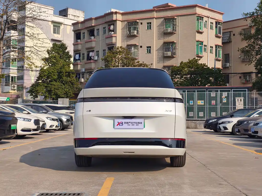 XIAOPENG X9