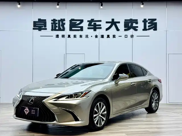 LEXUS  ES 2021