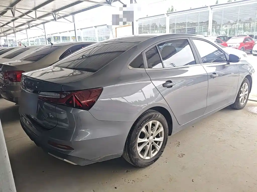 Roewe i5 — миниатюра 7
