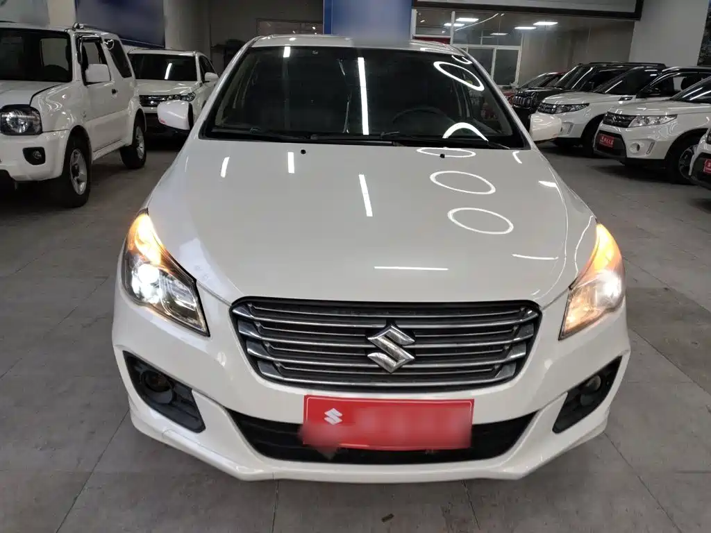 Suzuki Alivio — миниатюра 3
