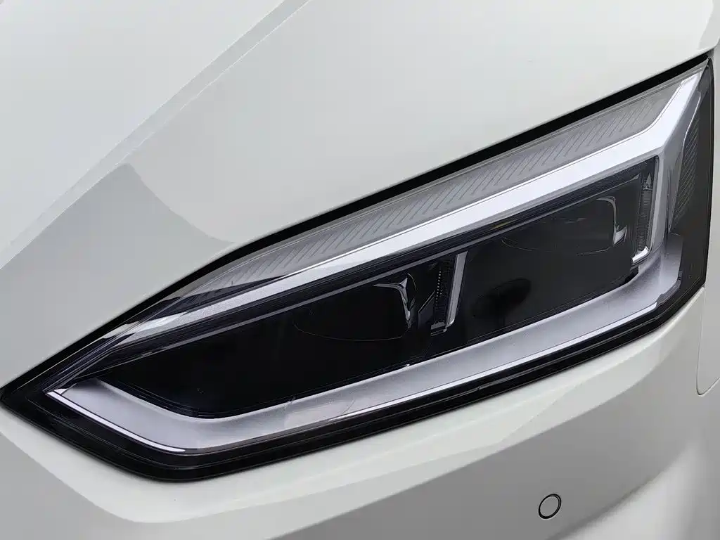 Audi A5 (Import) — миниатюра 7