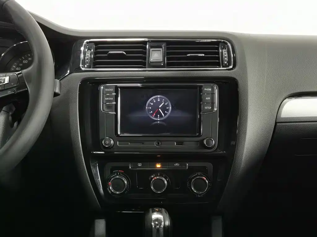 Volkswagen Sagitar — миниатюра 12