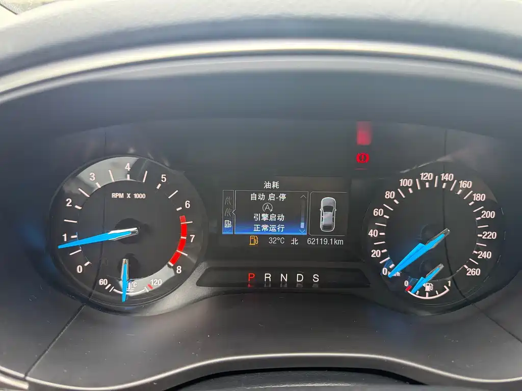 Ford Mondeo — миниатюра 18