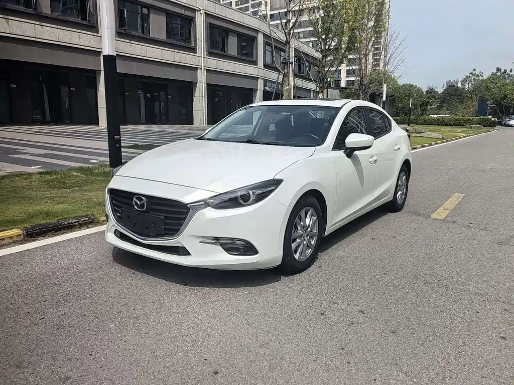 MAZDA 3 ANGKESAILA