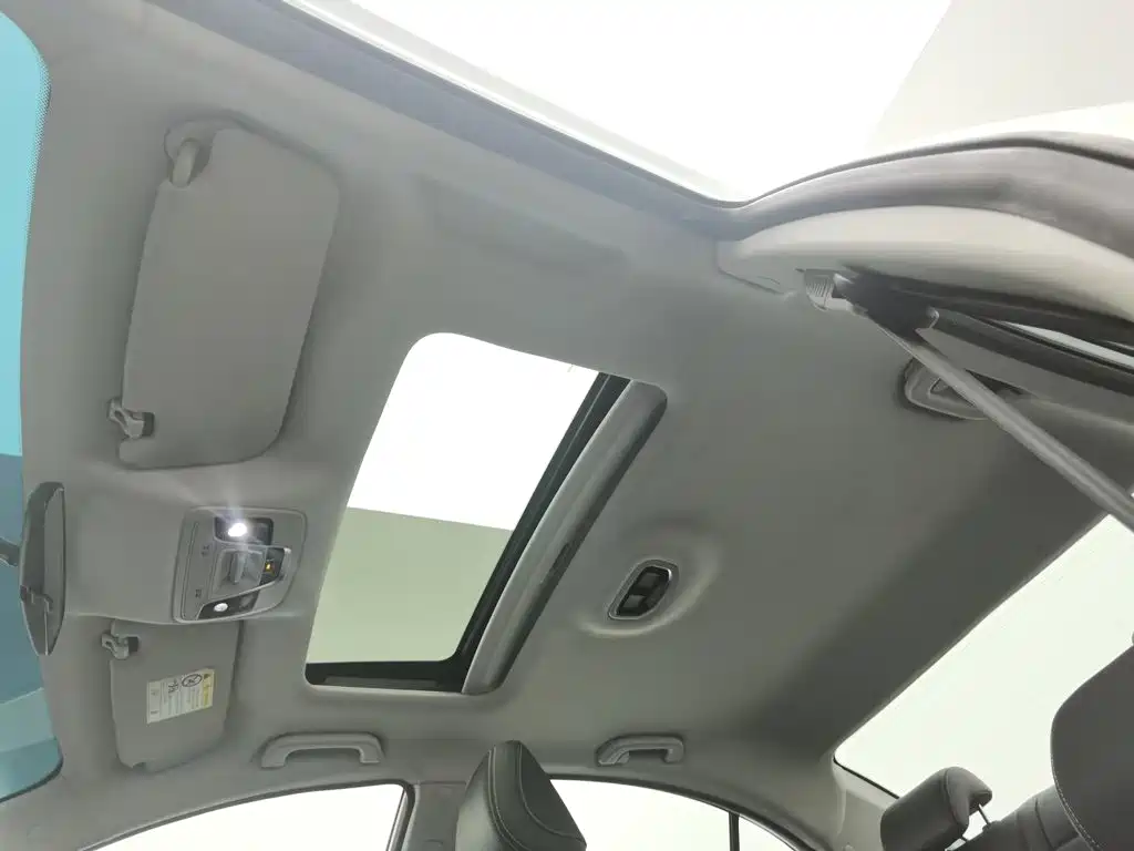 Geely Emgrand — миниатюра 14