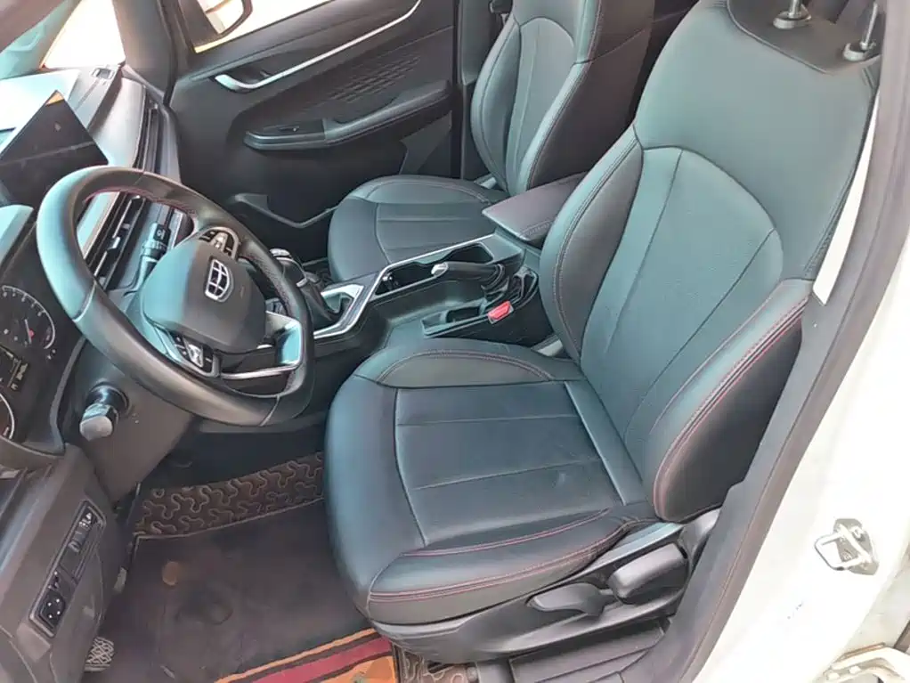 Geely Vision X3 — миниатюра 21