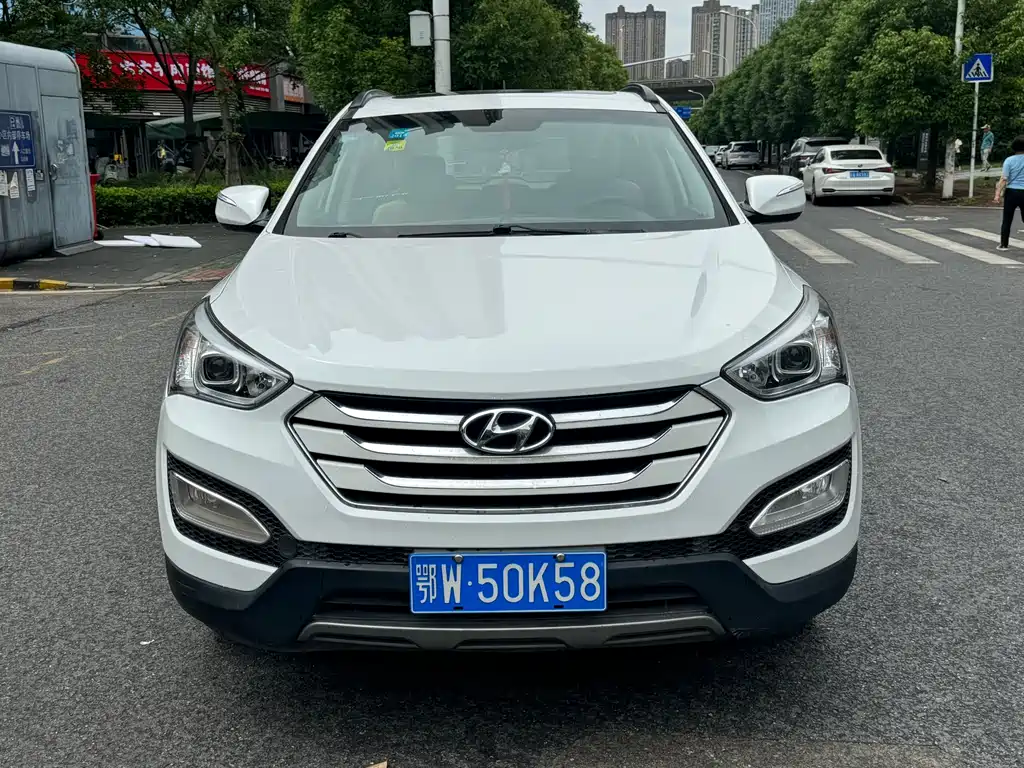Купить Hyundai Santa Fe