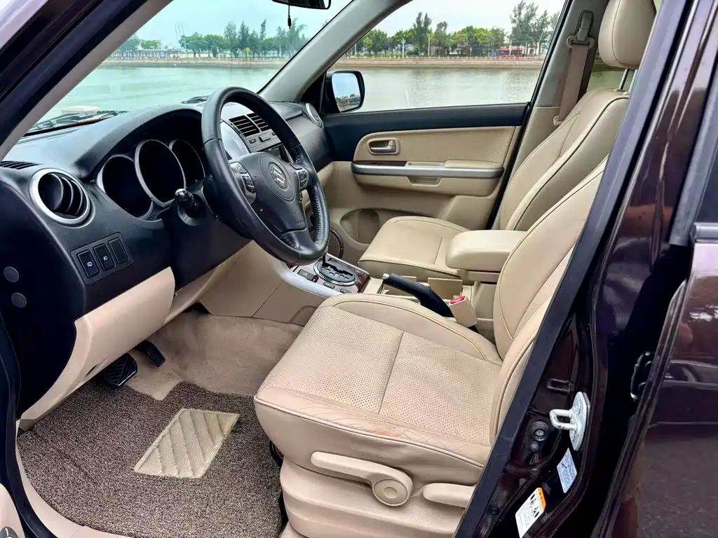 Suzuki Grand Vitara — миниатюра 4