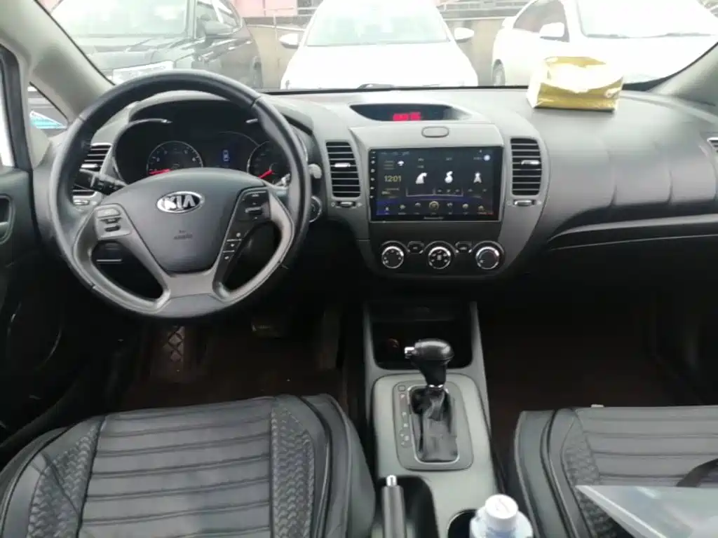 Kia K3 — миниатюра 14