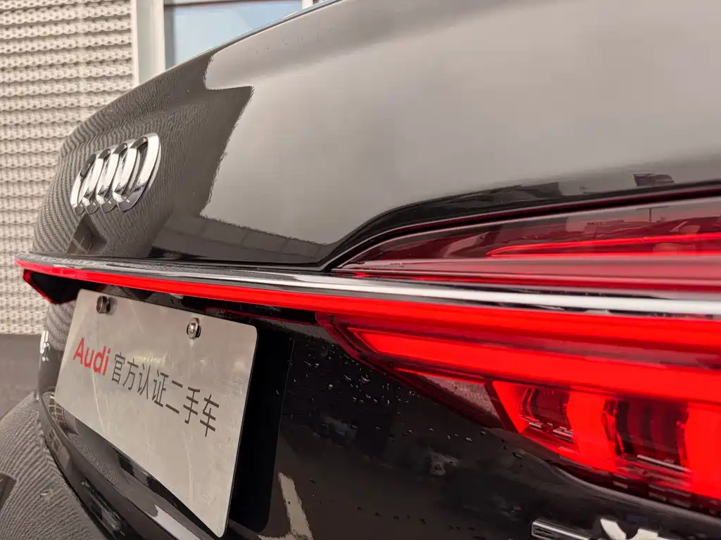 Audi A6L — миниатюра 6
