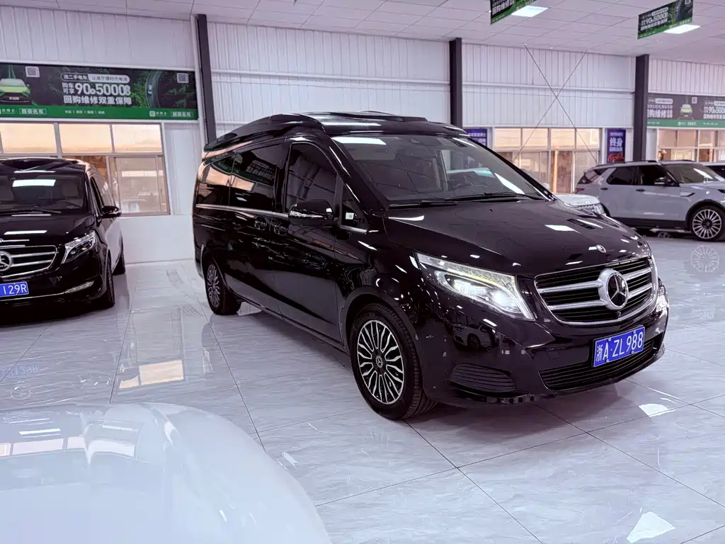 Mercedes-Benz V-Class V 2018 V 260 L Luxury Long Wheelbase VI