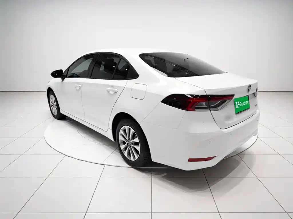 Toyota Corolla — миниатюра 4