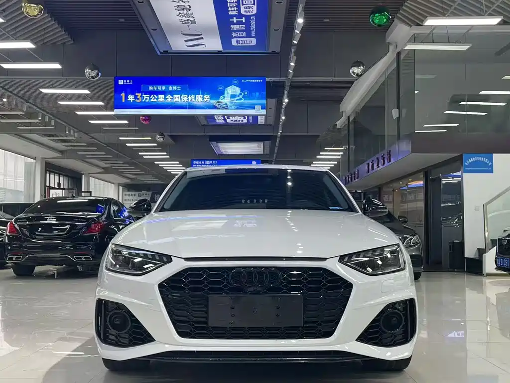 Audi A4L 2023 40 TFSI Fashion