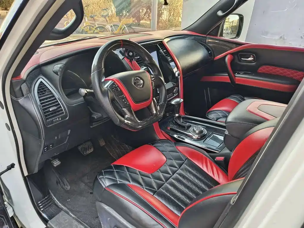 Nissan Patrol — миниатюра 5
