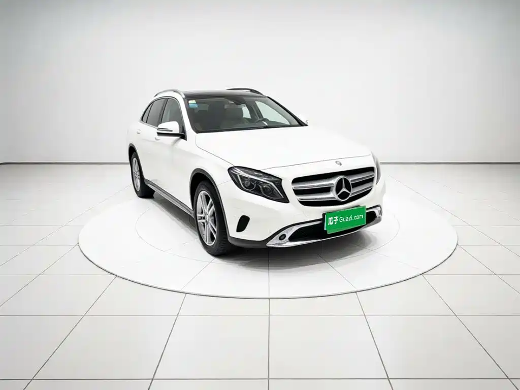 Mercedes-Benz GLA — миниатюра 3