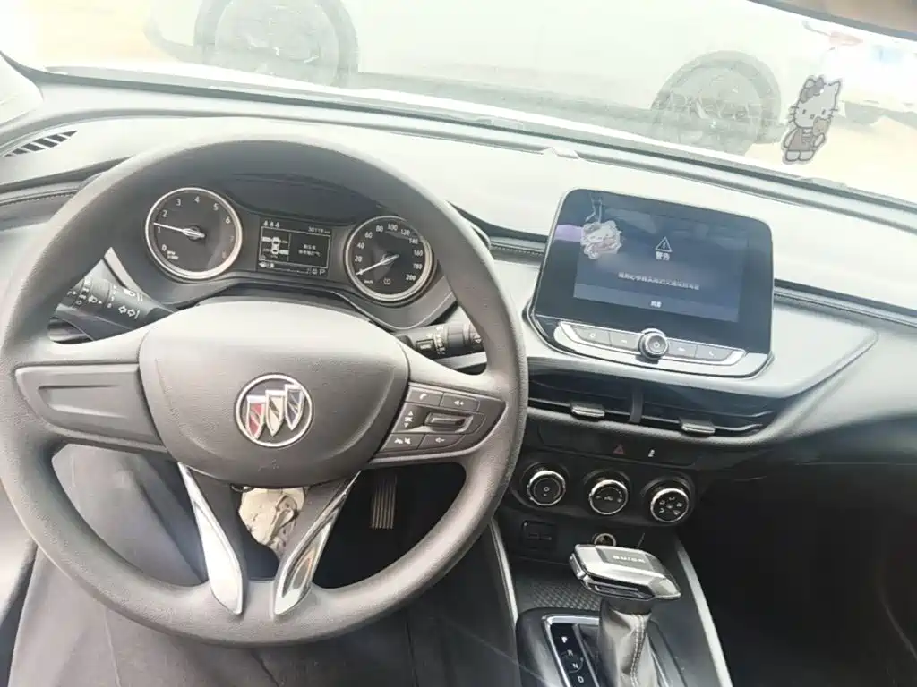 Buick Verano — миниатюра 10