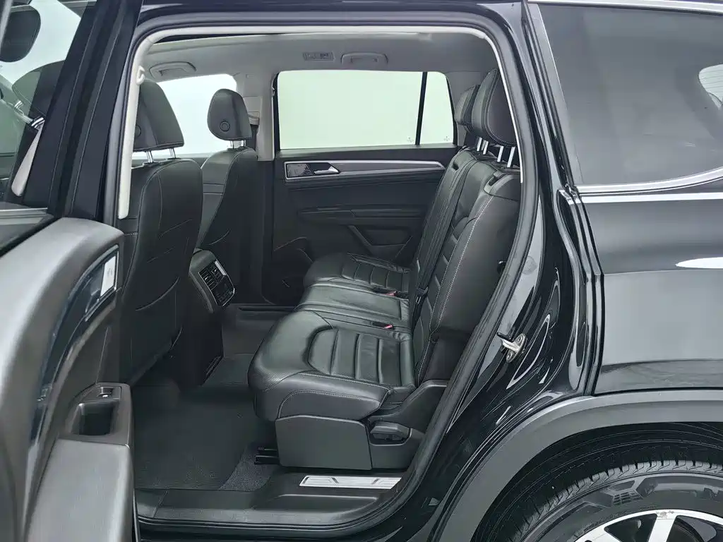 Volkswagen Teramont — миниатюра 15