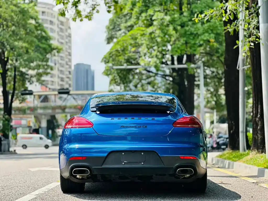 Porsche Panamera — миниатюра 5