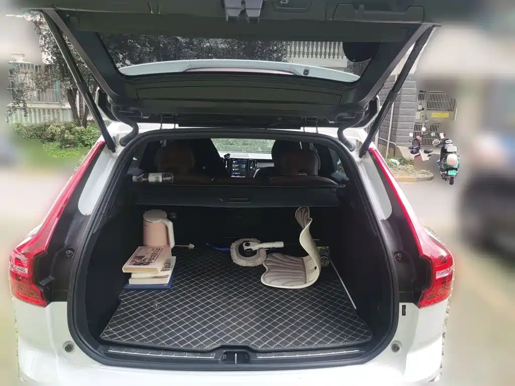 Volvo XC60 — миниатюра 20